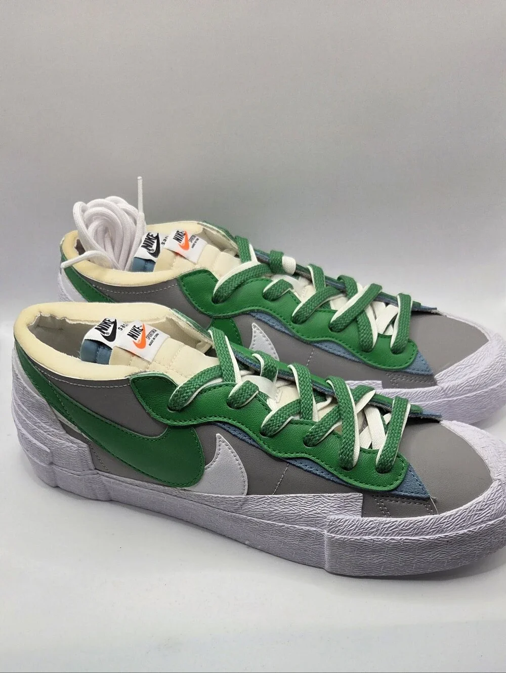 Nike Blazer Low X Sacai Green, Gray & White Mrns Sixe 11.5